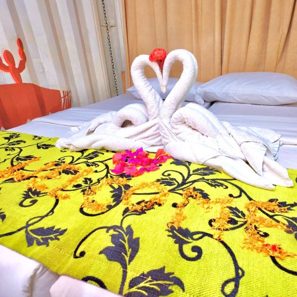 photo_6120669868634868629_y