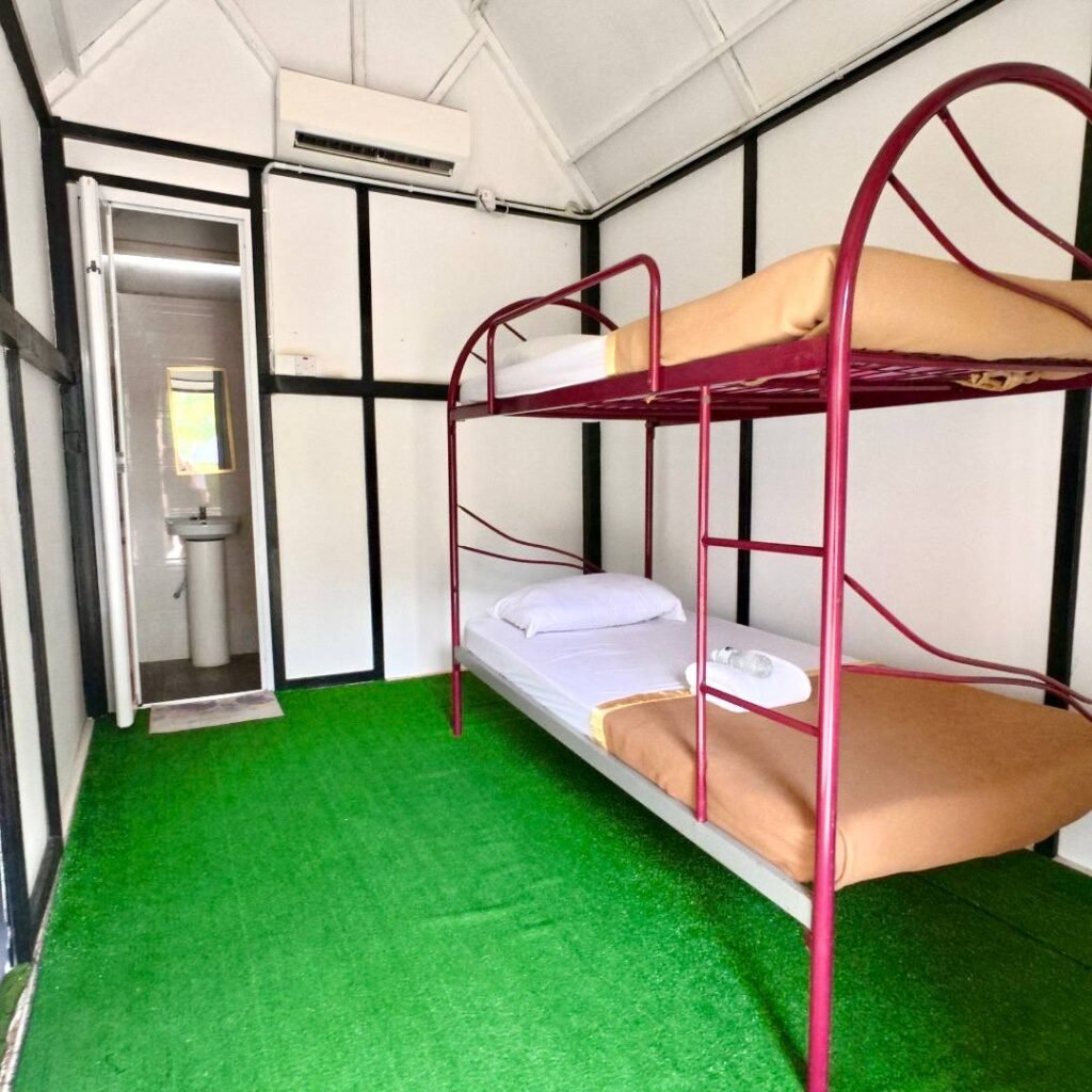 photo_6120669868634868636_y